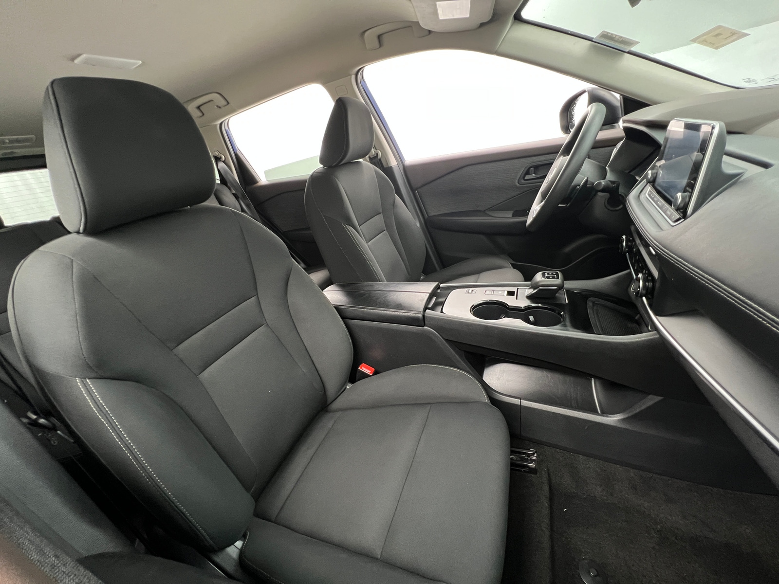 Thumbnail: 2023 Nissan Rogue - 2