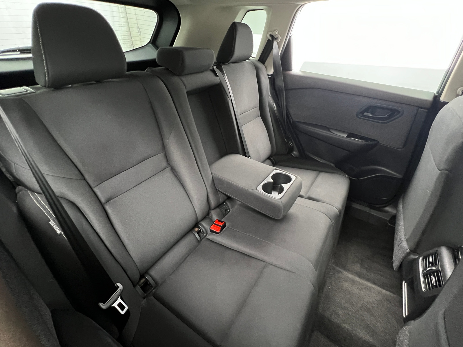 Thumbnail: 2023 Nissan Rogue - 6