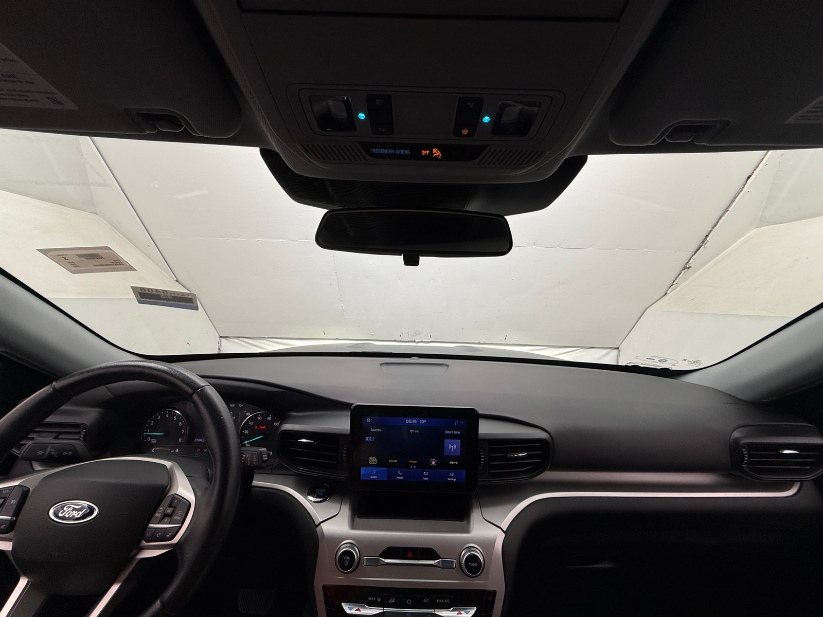 Thumbnail: 2022 Ford Explorer - 3