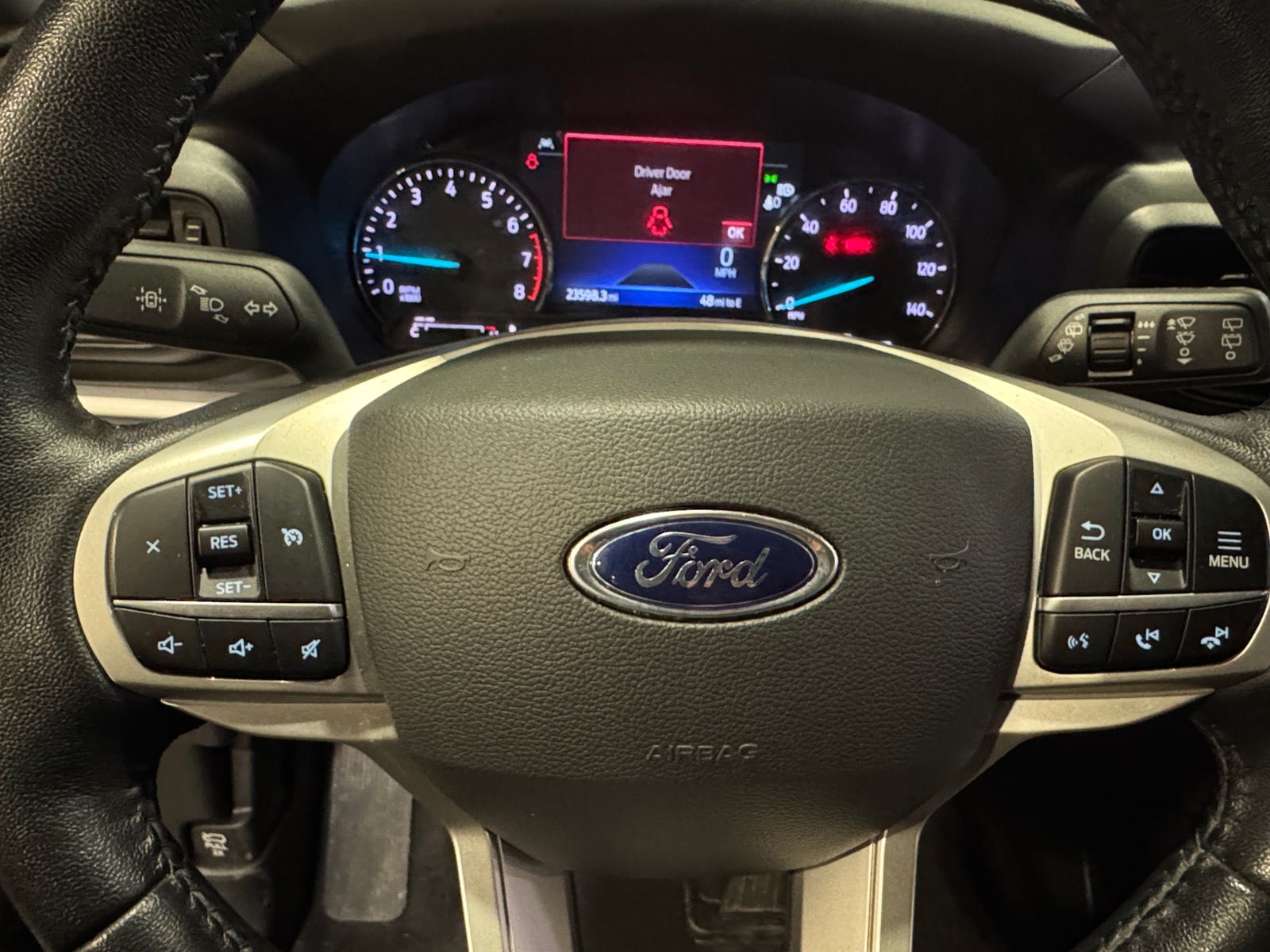 Thumbnail: 2022 Ford Explorer - 5