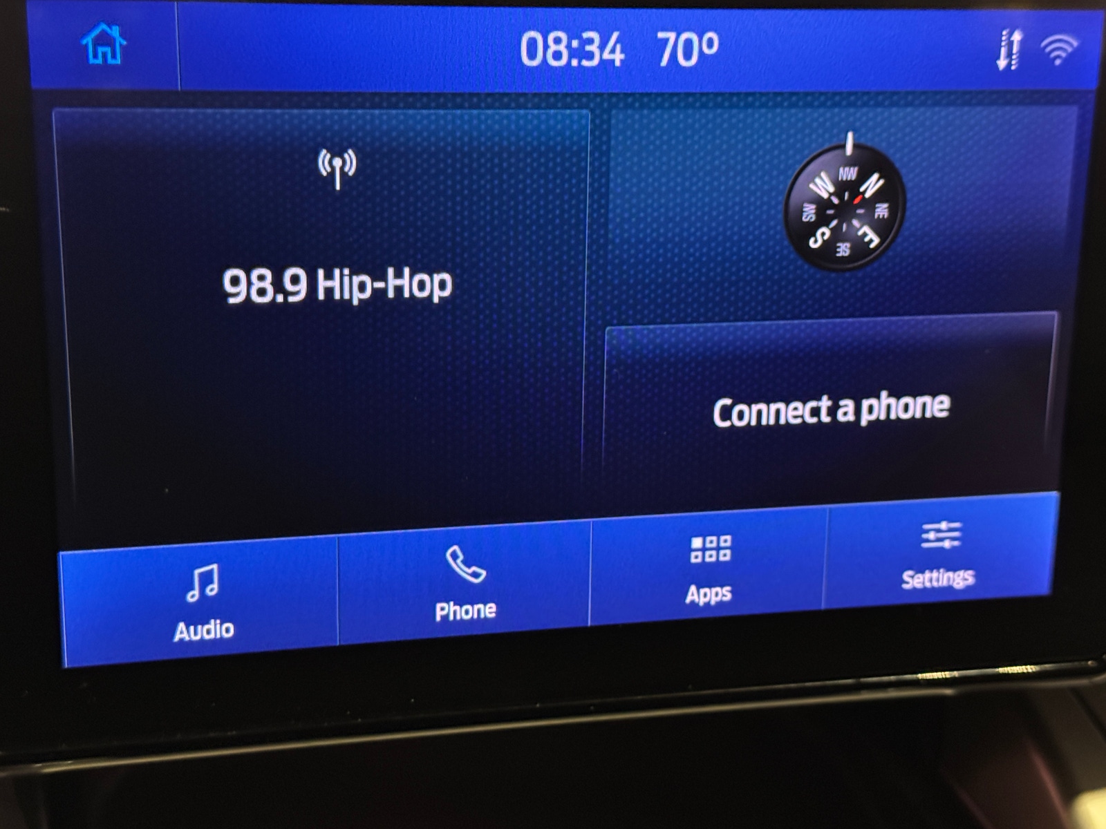 Thumbnail: 2022 Ford Explorer - 4