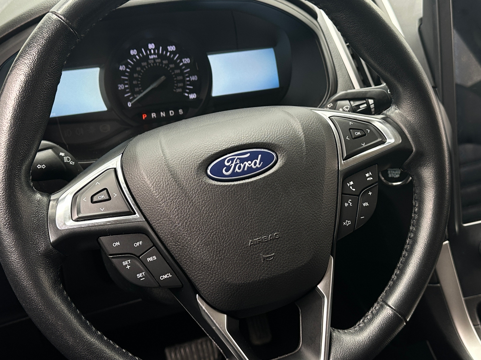 Thumbnail: 2023 Ford Edge - 4