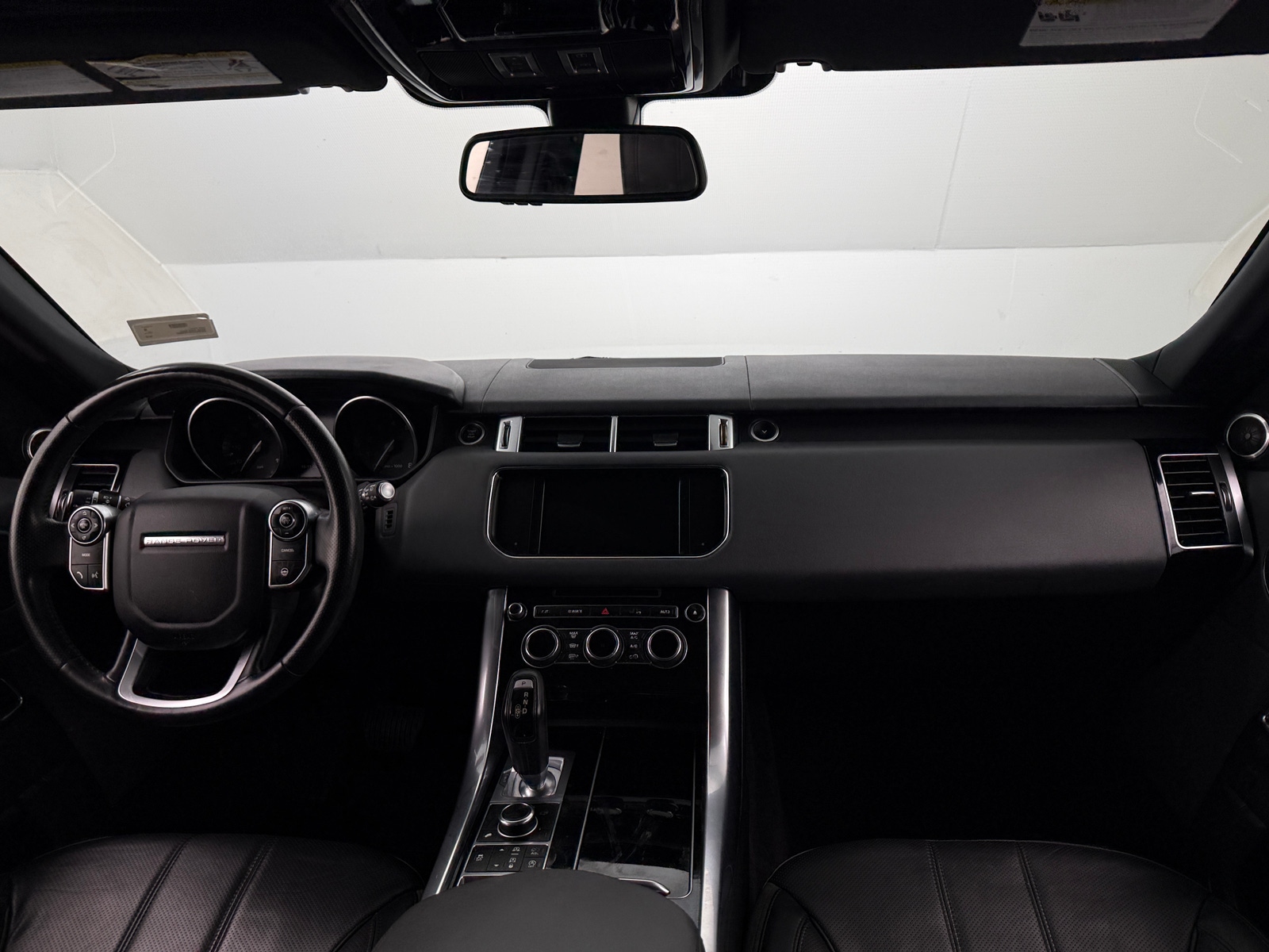 Thumbnail: 2015 Land Rover Range Rover Sport - 2