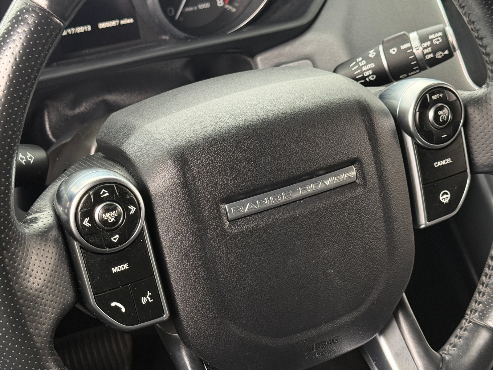 Thumbnail: 2015 Land Rover Range Rover Sport - 4