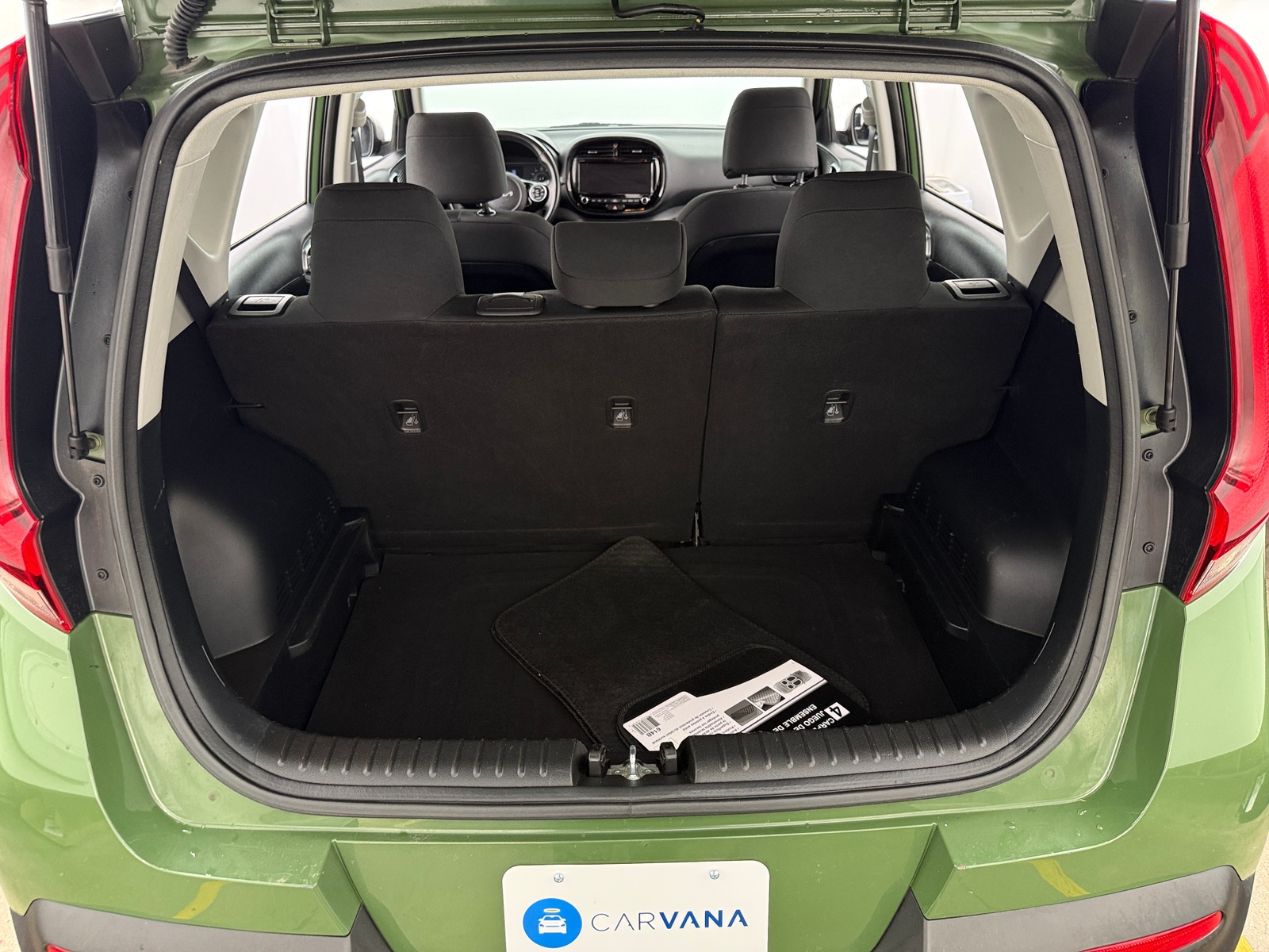 Thumbnail: 2022 Kia Soul - 7