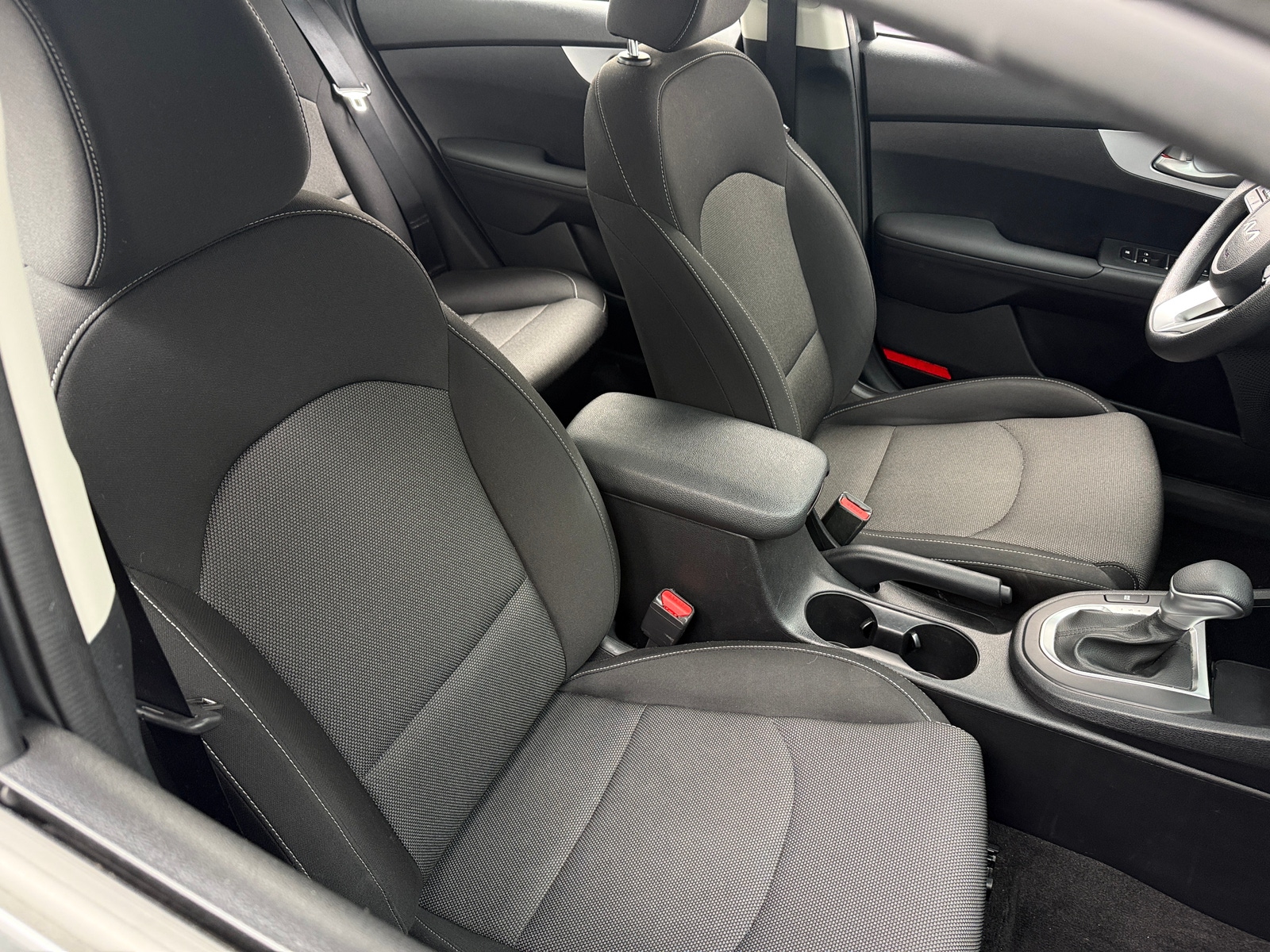 Thumbnail: 2024 Kia Forte - 2