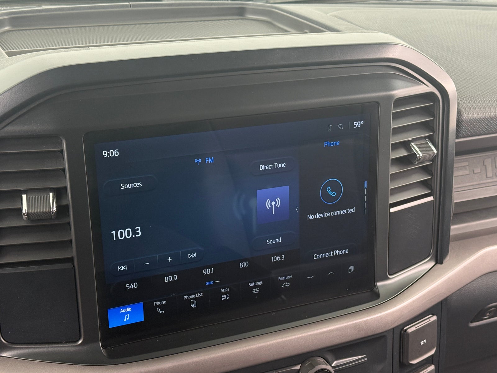 Thumbnail: 2025 Ford Econoline - 3