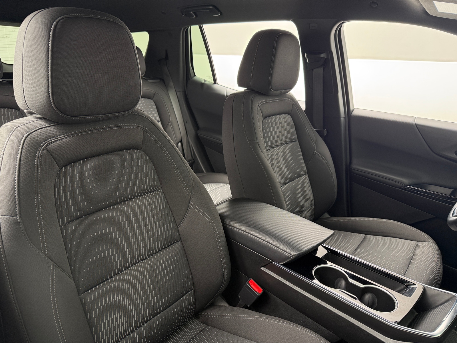 Thumbnail: 2025 Chevrolet Equinox - 2