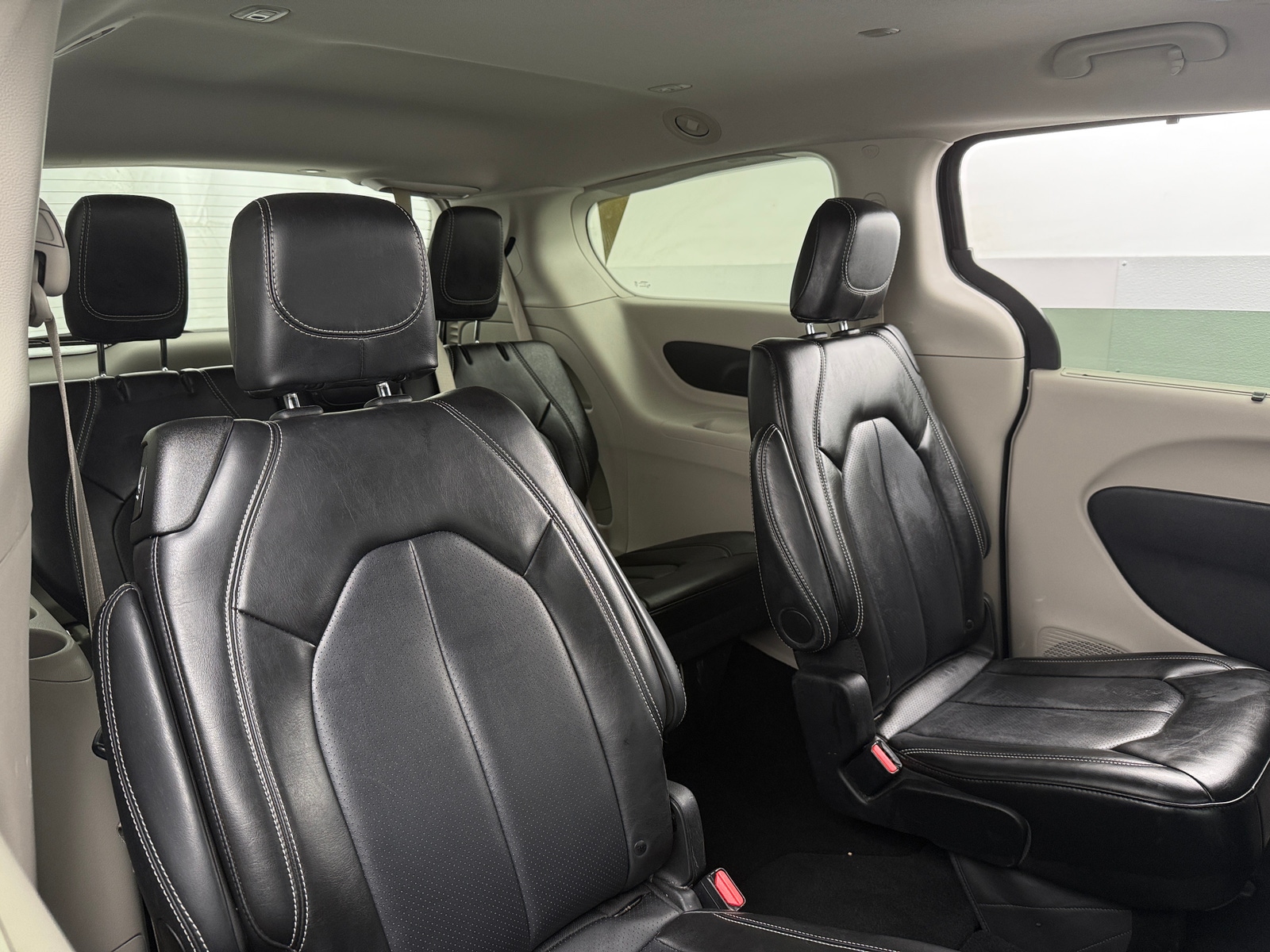 Thumbnail: 2024 Chrysler Pacifica - 5