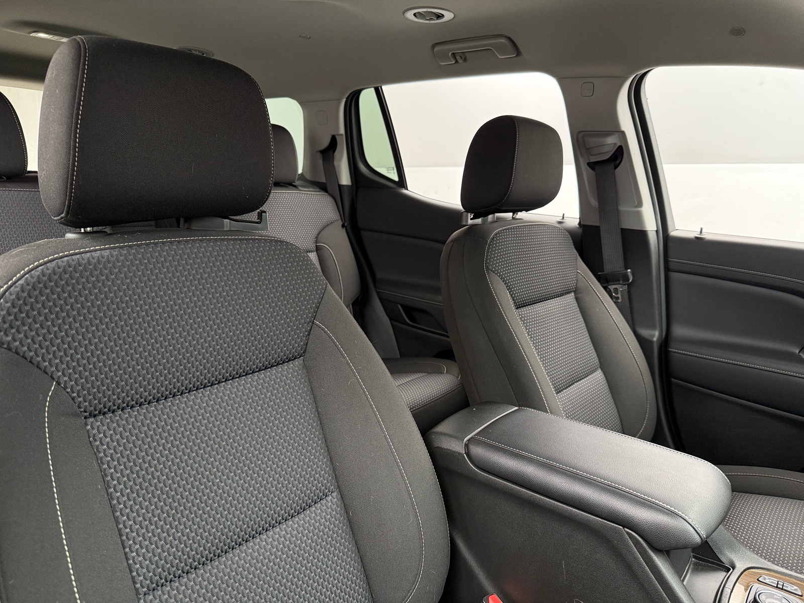 Thumbnail: 2023 GMC Acadia - 2