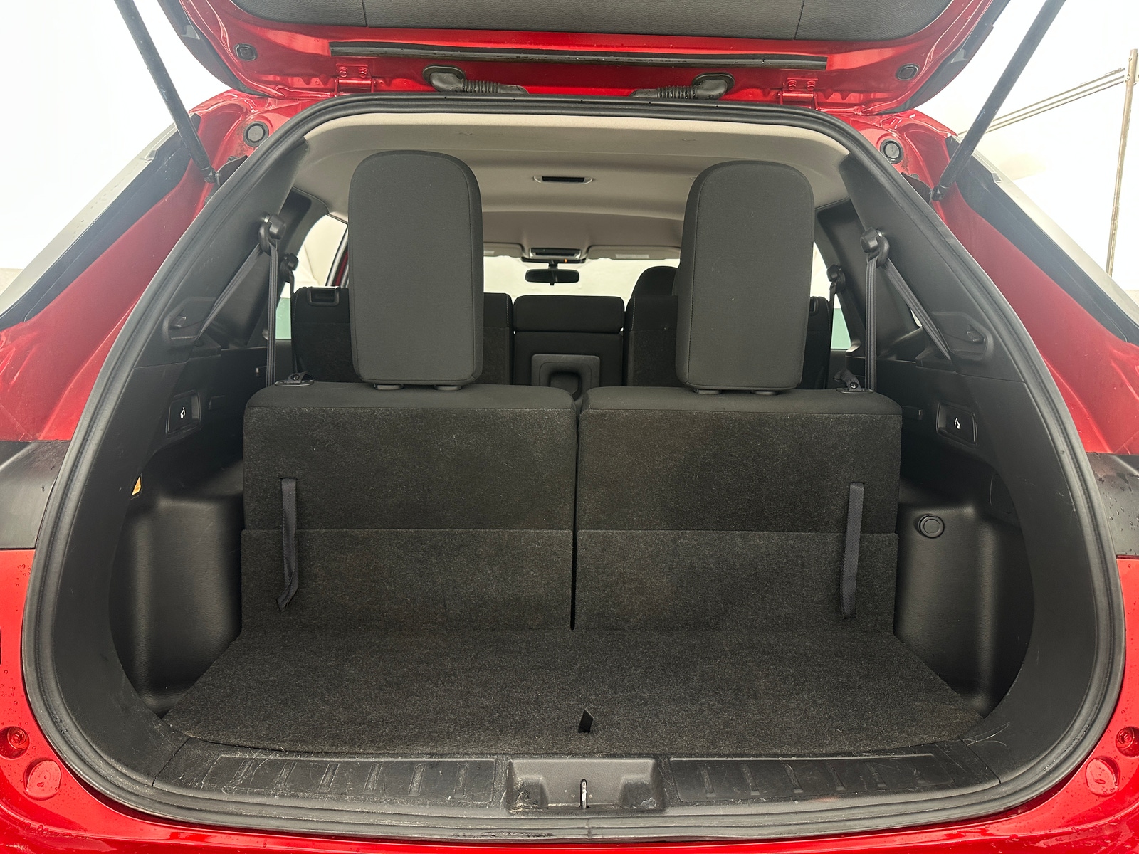 Thumbnail: 2023 Mitsubishi Outlander - 7