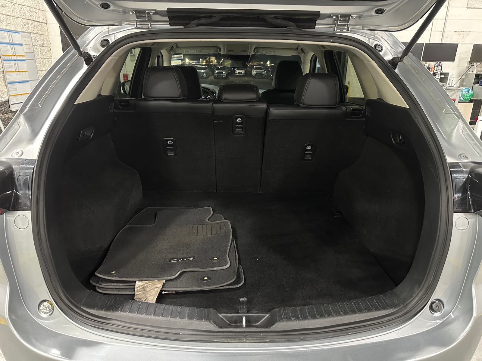 Thumbnail: 2021 Mazda CX-5 - 6