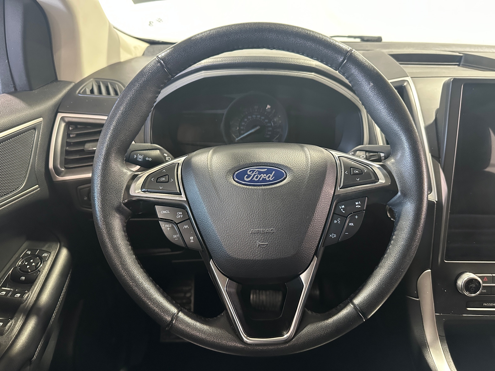 Thumbnail: 2024 Ford Edge - 4