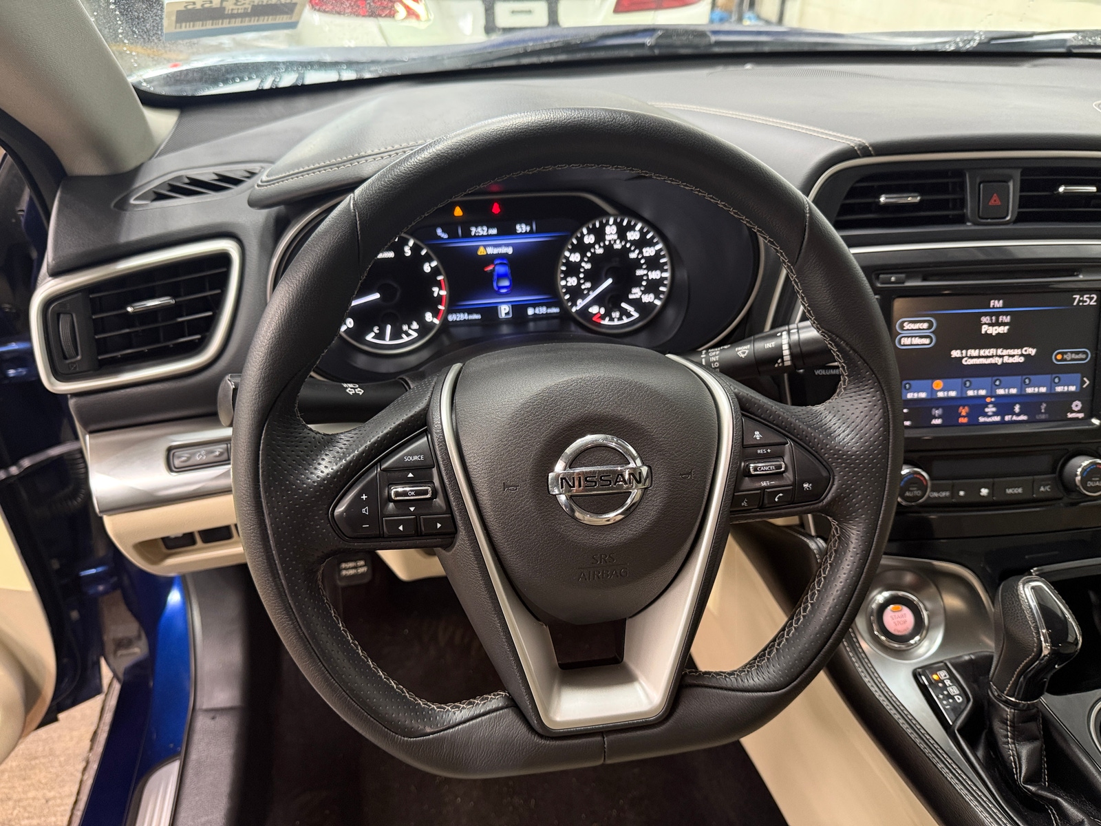 Thumbnail: 2019 Nissan Maxima - 4