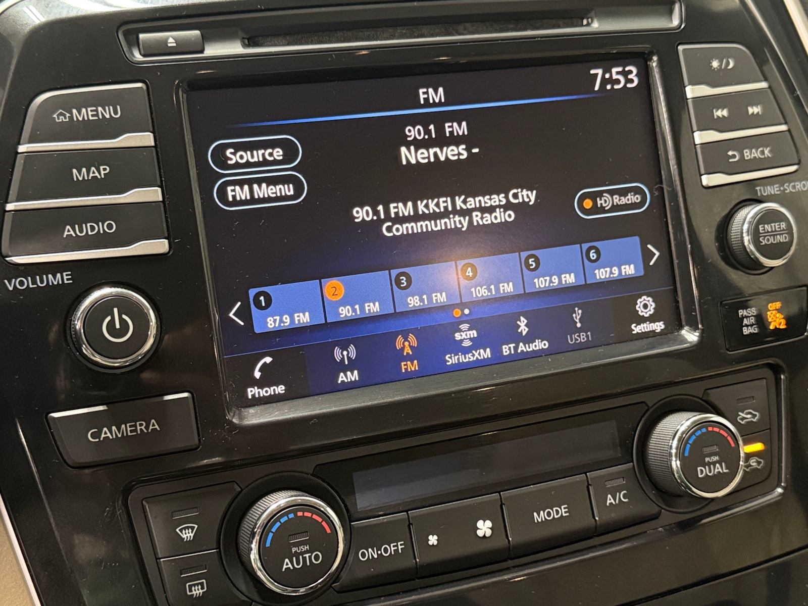 Thumbnail: 2019 Nissan Maxima - 3