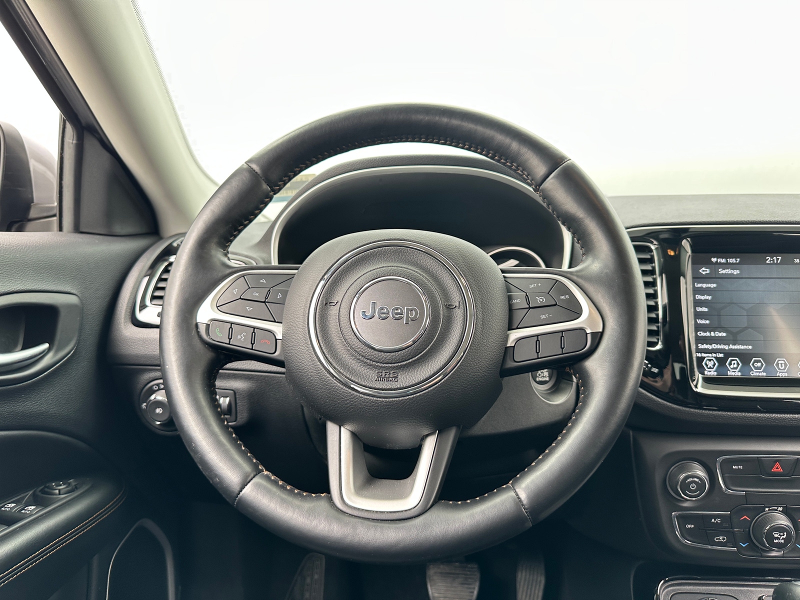 Thumbnail: 2020 Jeep Compass - 4