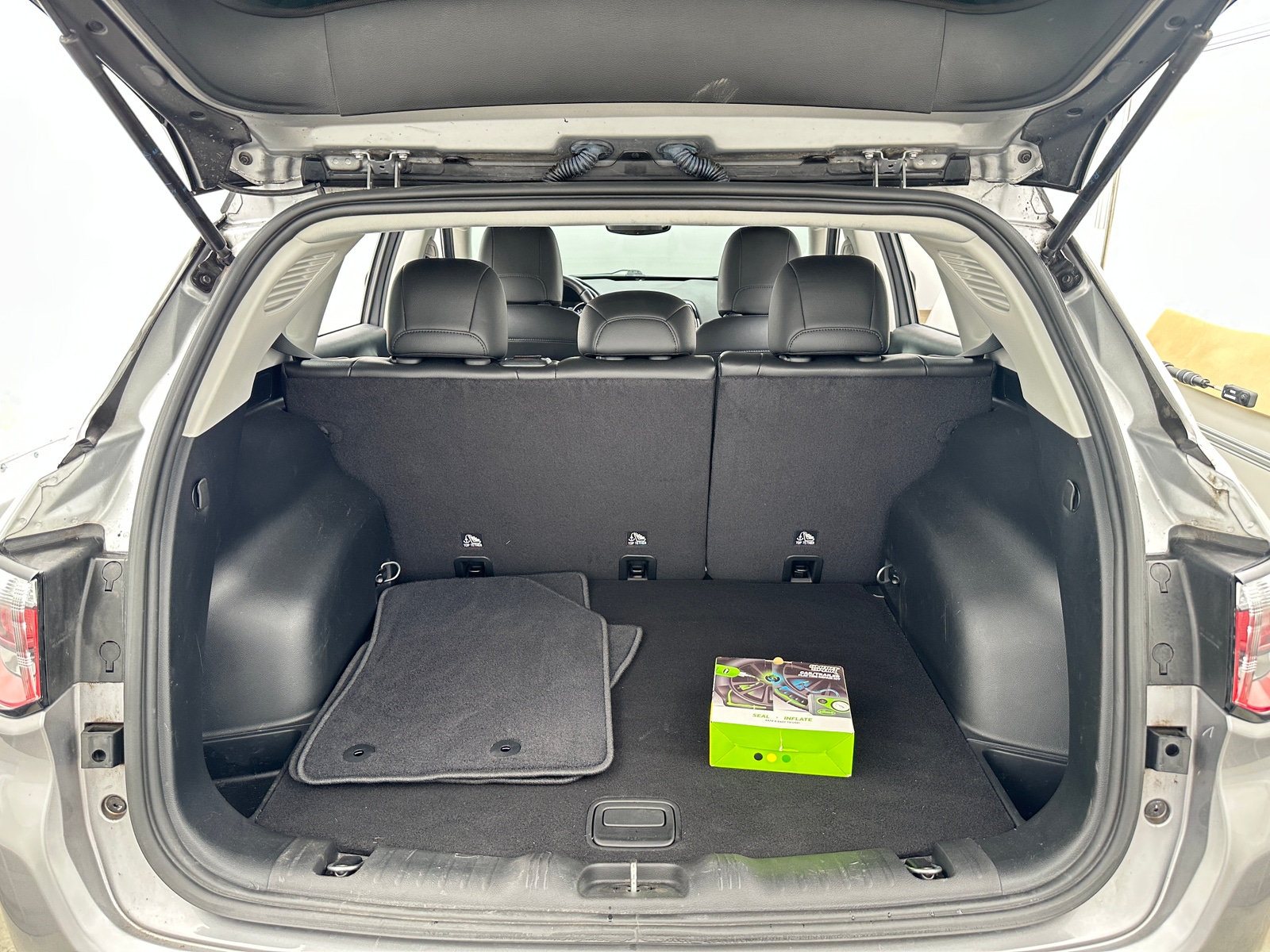 Thumbnail: 2020 Jeep Compass - 6