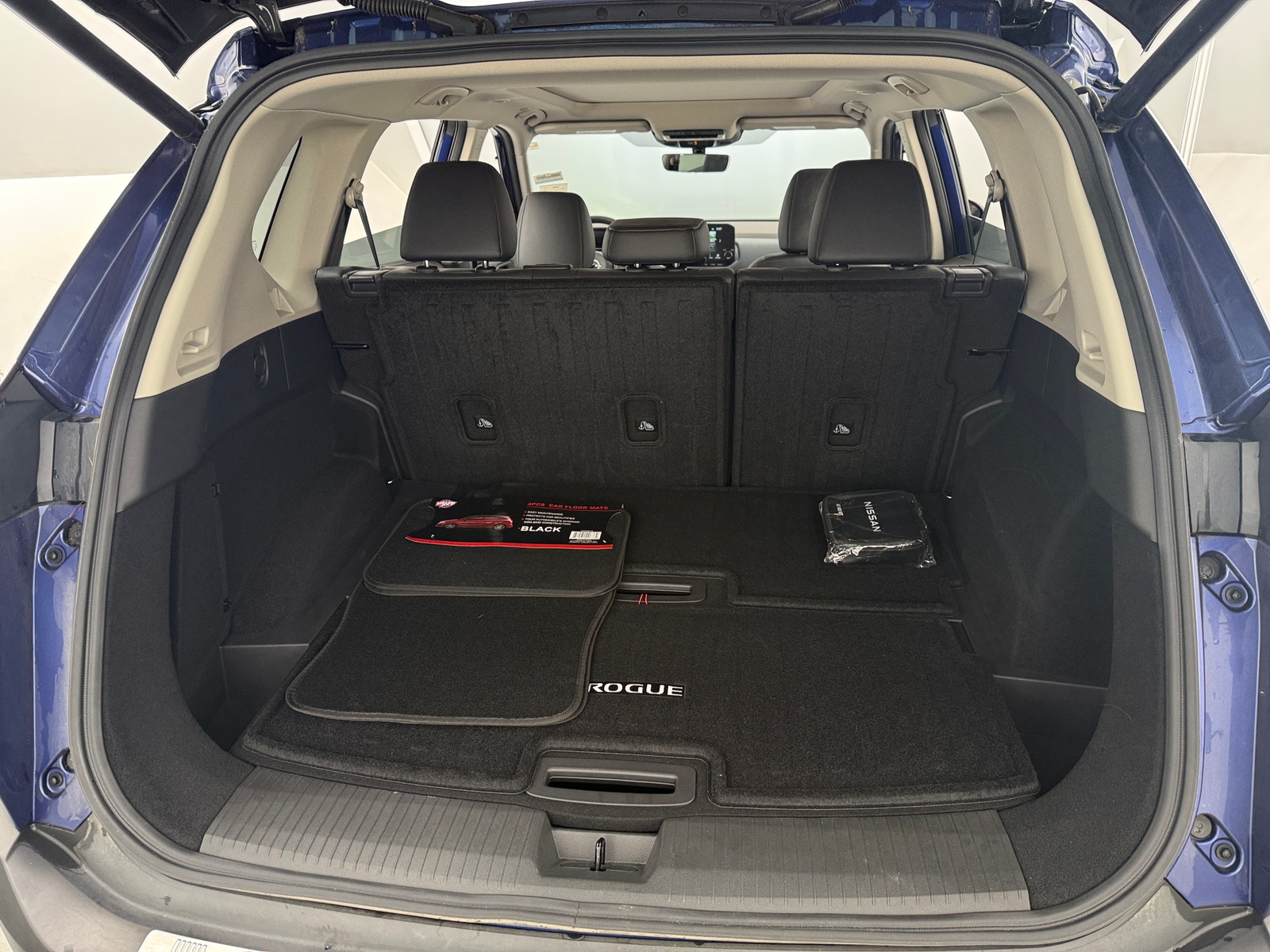 Thumbnail: 2023 Nissan Rogue - 6