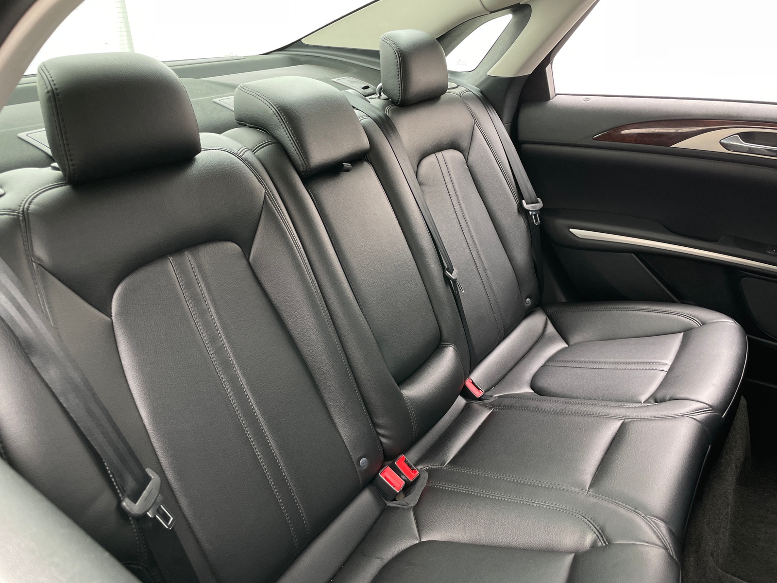 Thumbnail: 2016 Lincoln MKZ - 5