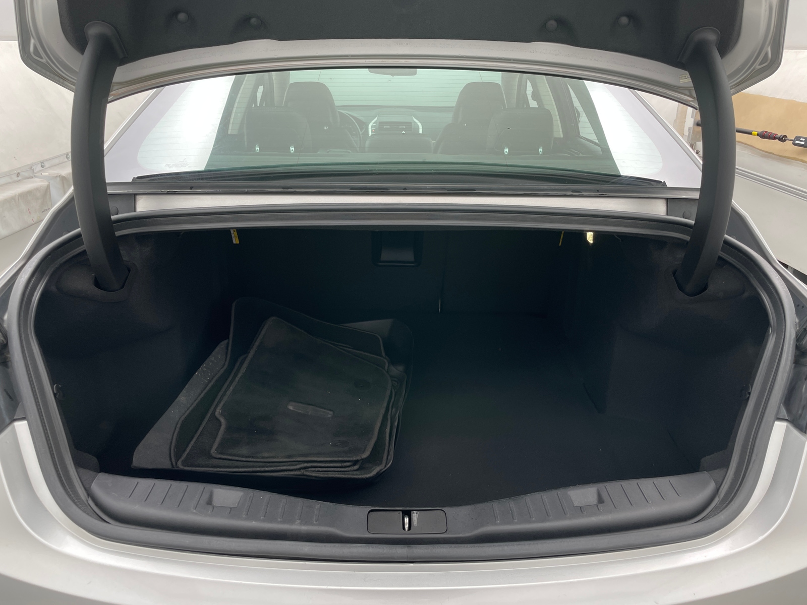 Thumbnail: 2016 Lincoln MKZ - 6