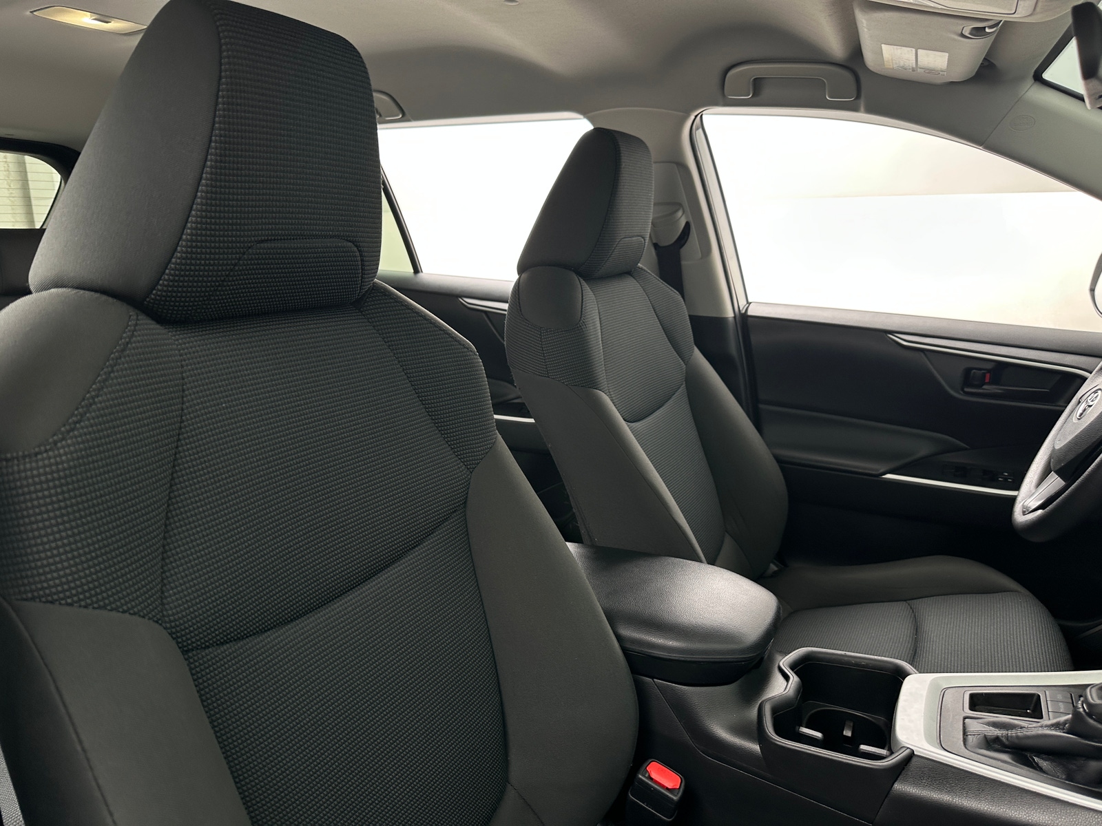 Thumbnail: 2022 Toyota RAV4 - 2