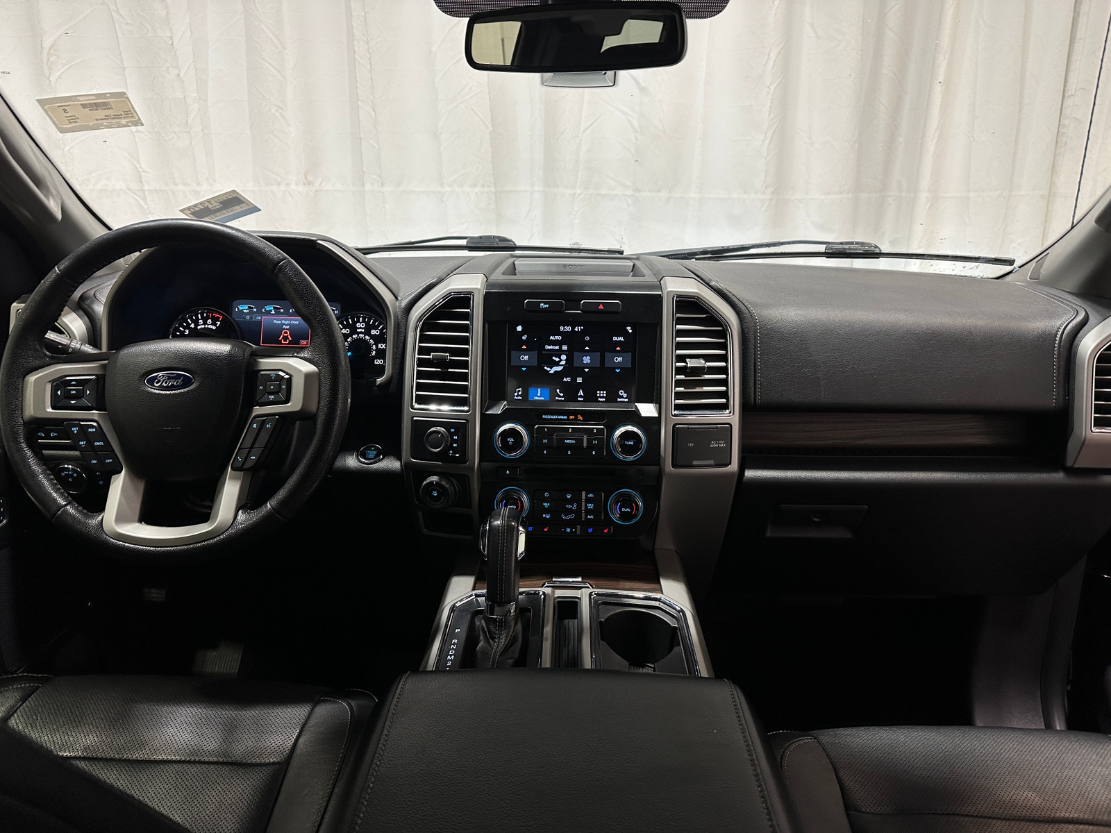 Thumbnail: 2016 Ford Econoline - 2