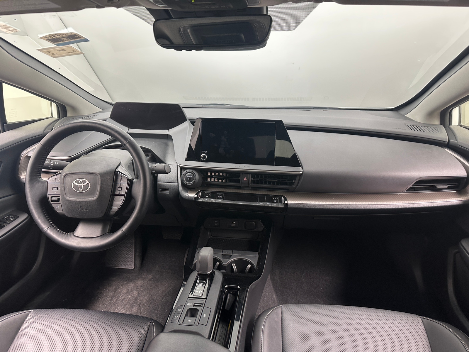 Thumbnail: 2024 Toyota Prius - 2