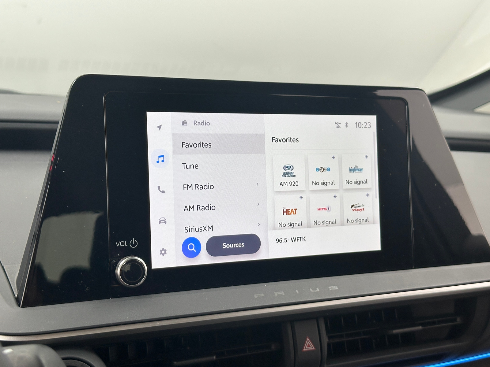 Thumbnail: 2024 Toyota Prius - 3