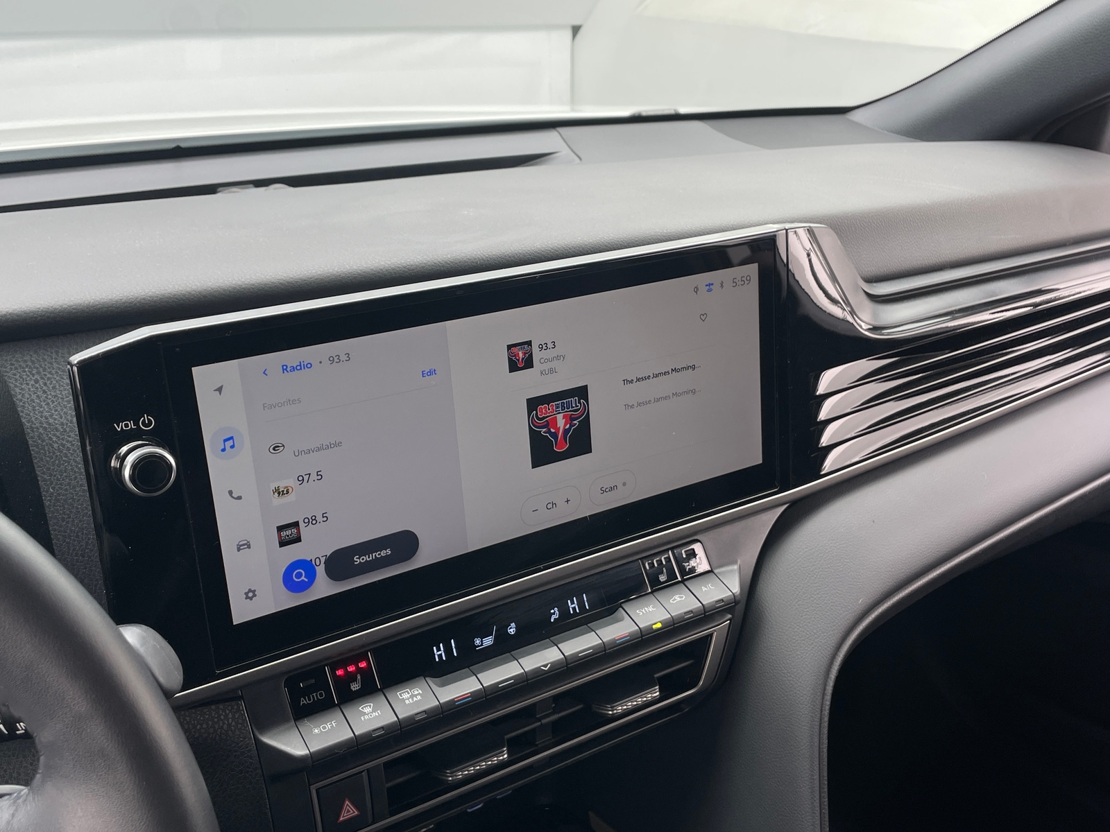 Thumbnail: 2025 Toyota Camry - 3