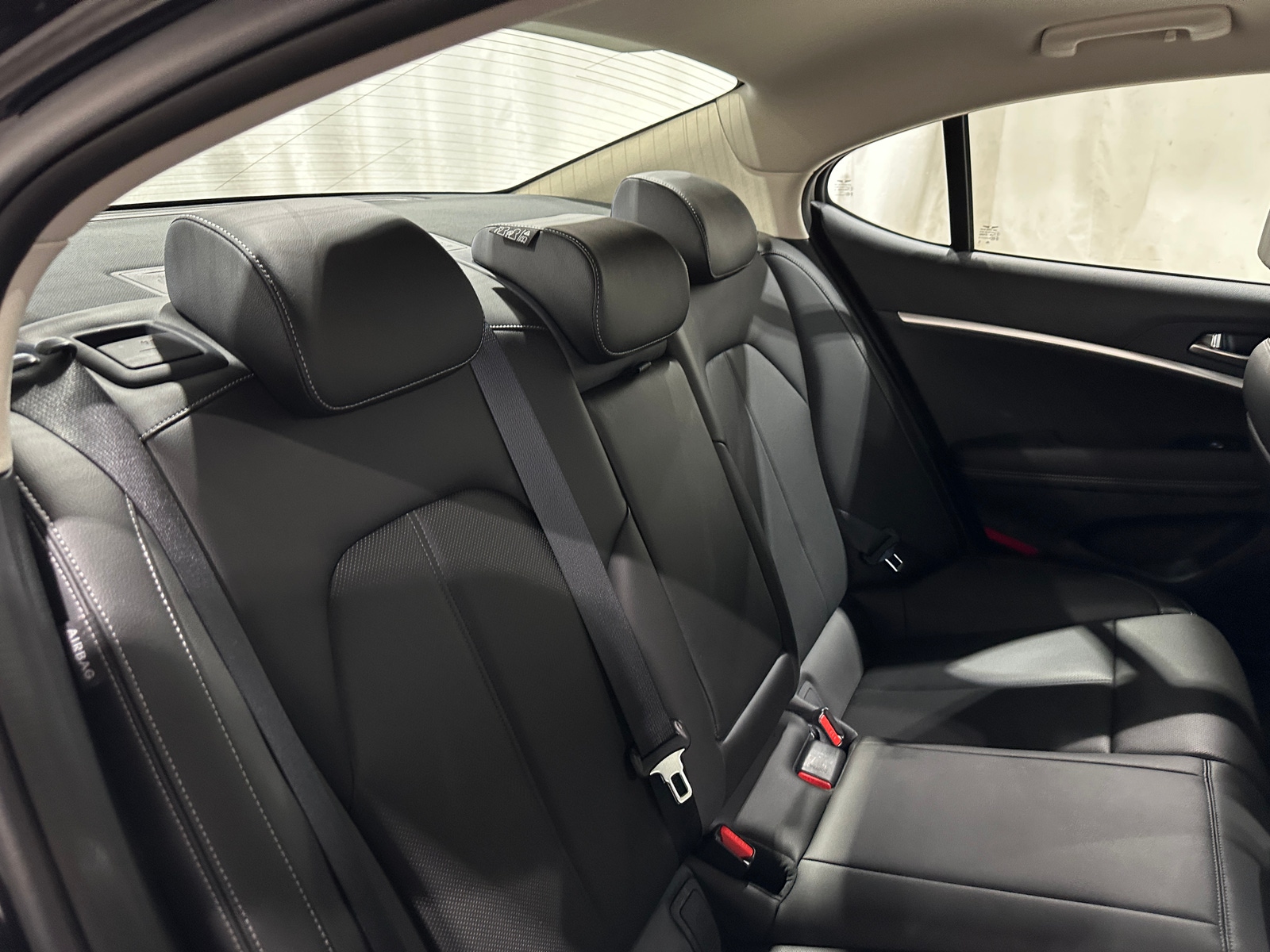 Thumbnail: 2025 Genesis G70 - 5