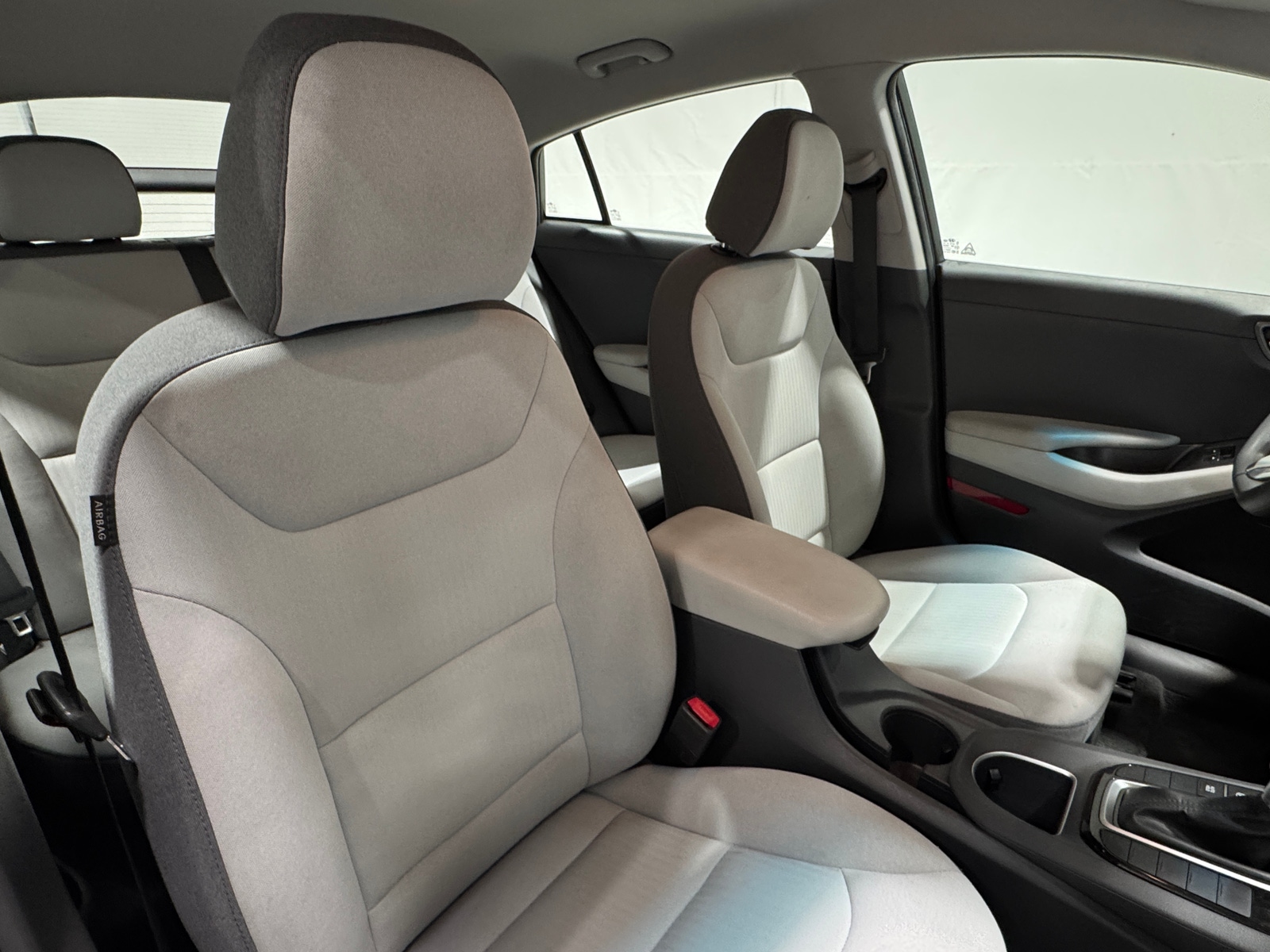 Thumbnail: 2021 Hyundai Ioniq - 2