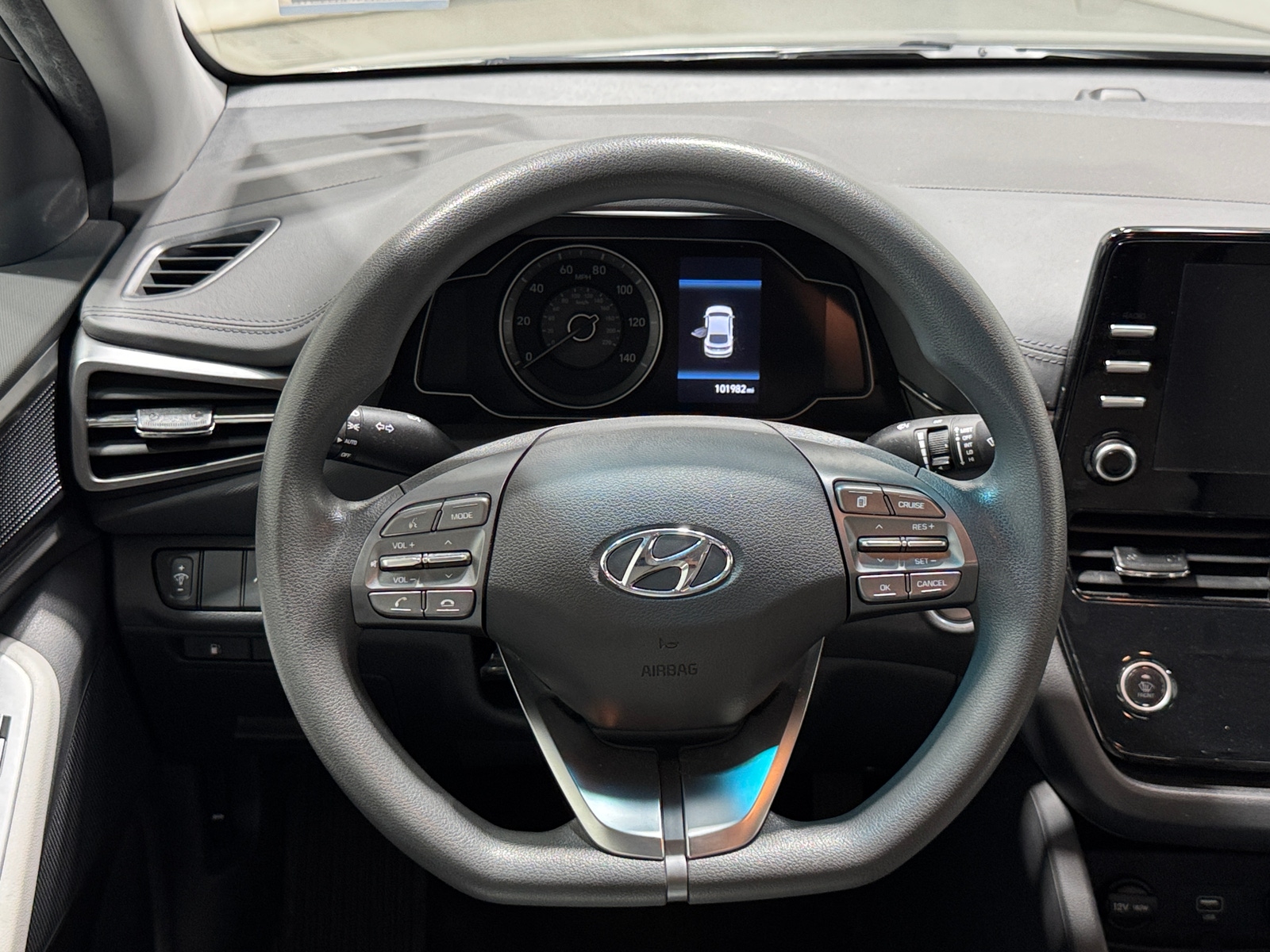 Thumbnail: 2021 Hyundai Ioniq - 5