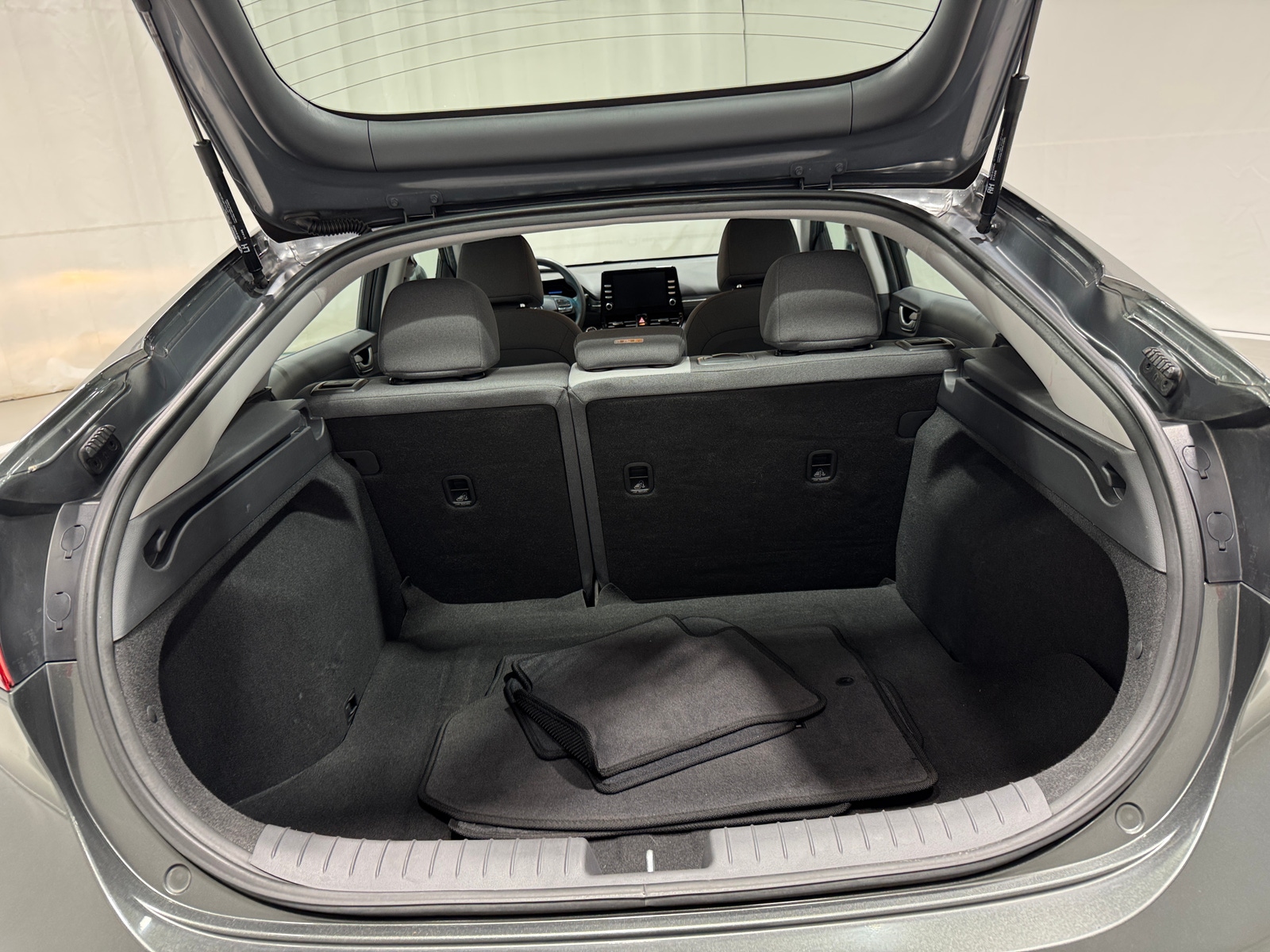 Thumbnail: 2021 Hyundai Ioniq - 7