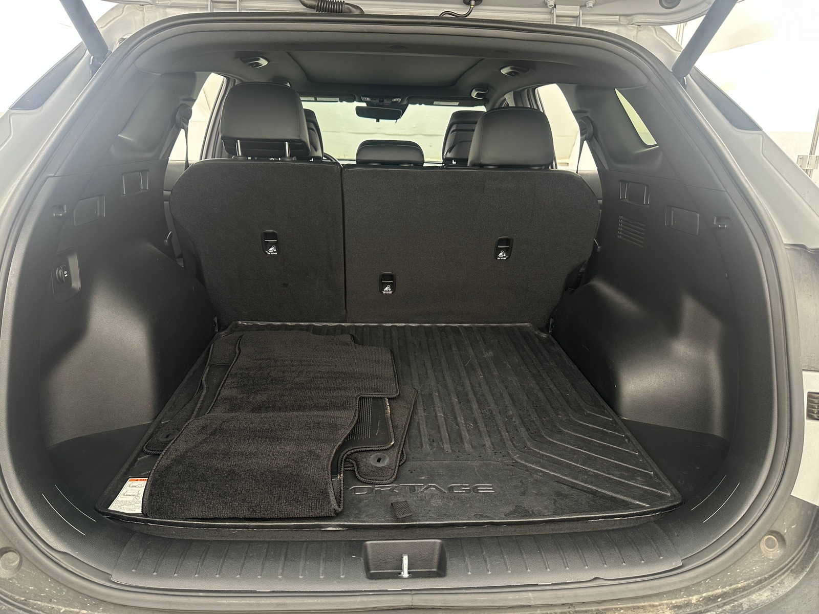 Thumbnail: 2023 Kia Sportage - 6