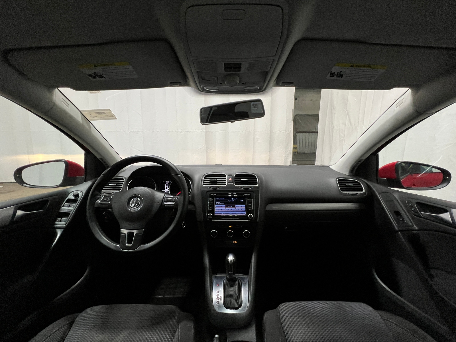 Thumbnail: 2014 Volkswagen Golf - 3