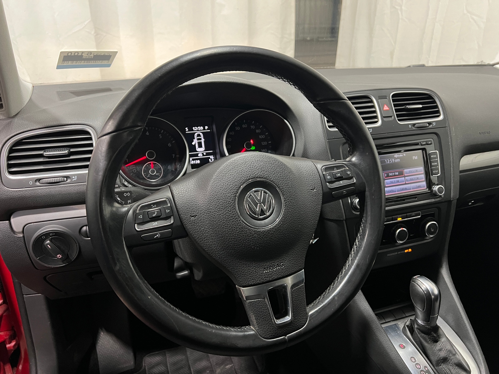 Thumbnail: 2014 Volkswagen Golf - 5