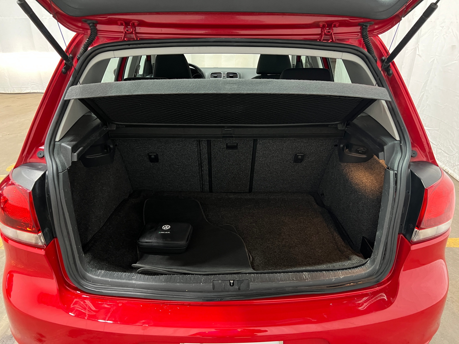 Thumbnail: 2014 Volkswagen Golf - 7