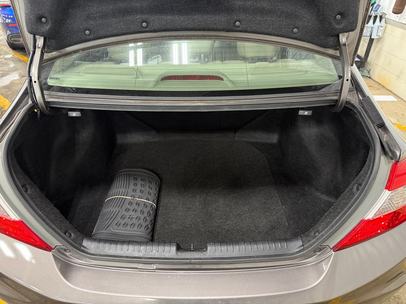 Thumbnail: 2012 Honda Civic - 6