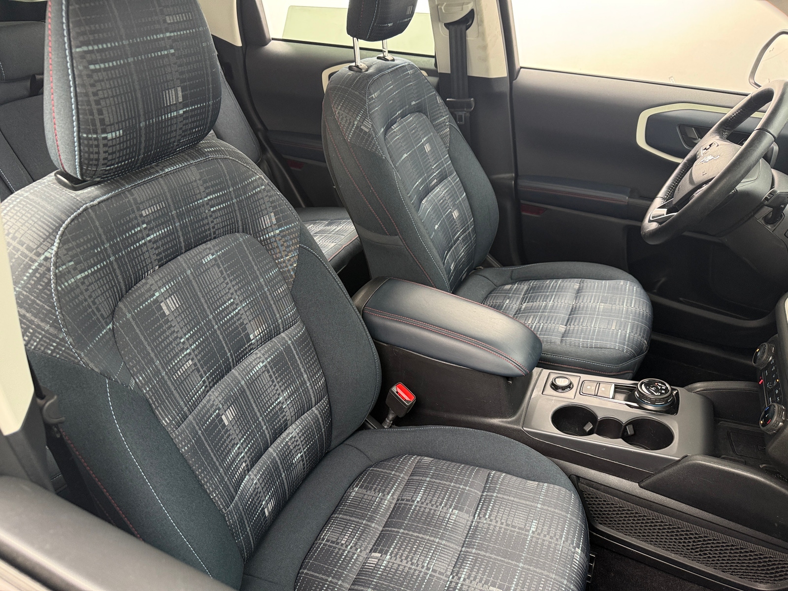 Thumbnail: 2023 Ford Bronco Sport - 2