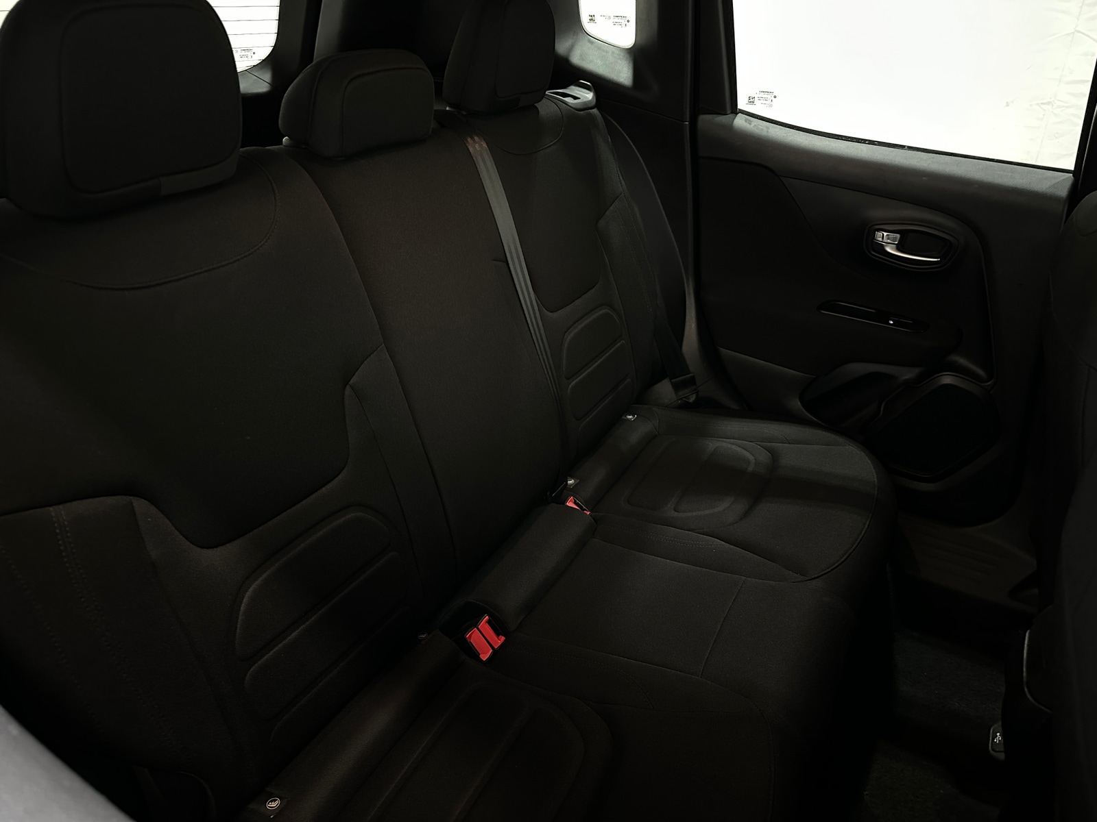 Thumbnail: 2020 Jeep Renegade - 6