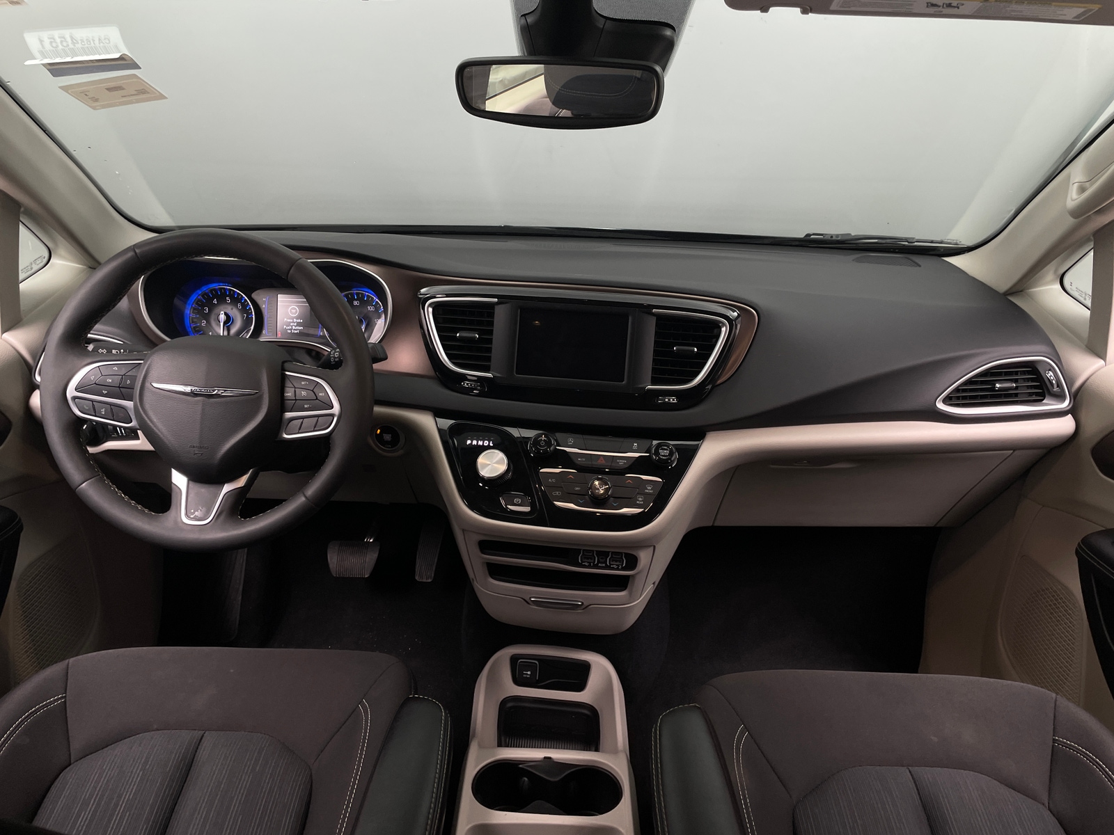 Thumbnail: 2024 Chrysler Voyager - 3