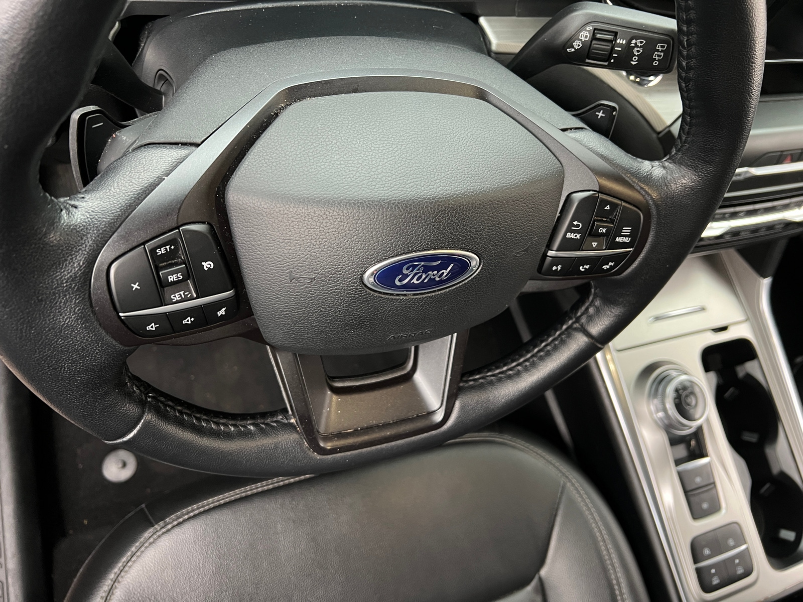 Thumbnail: 2020 Ford Explorer - 4