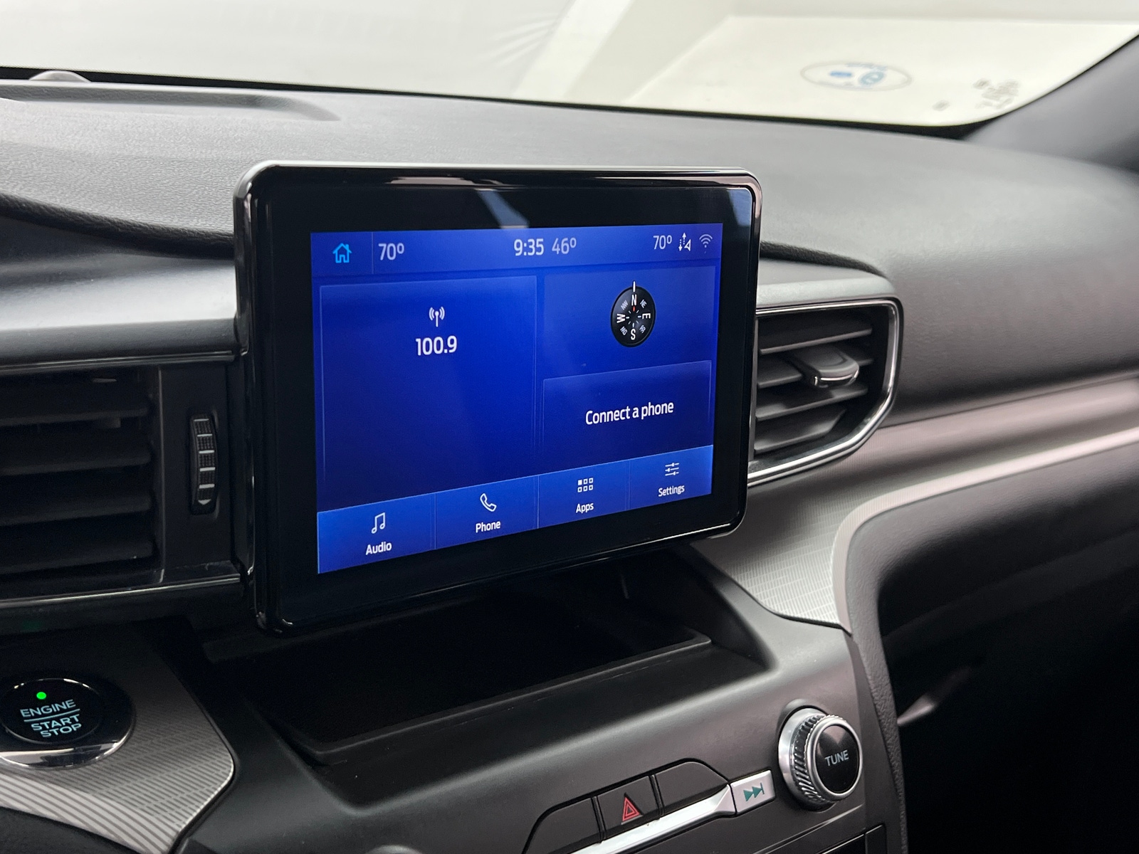 Thumbnail: 2020 Ford Explorer - 3