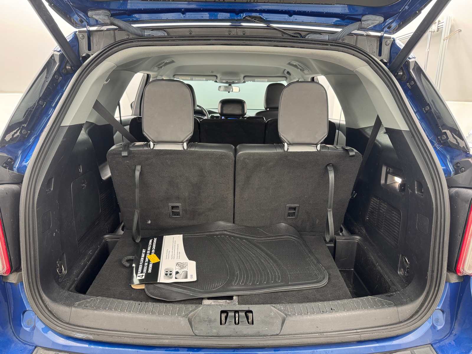 Thumbnail: 2021 Ford Explorer - 6