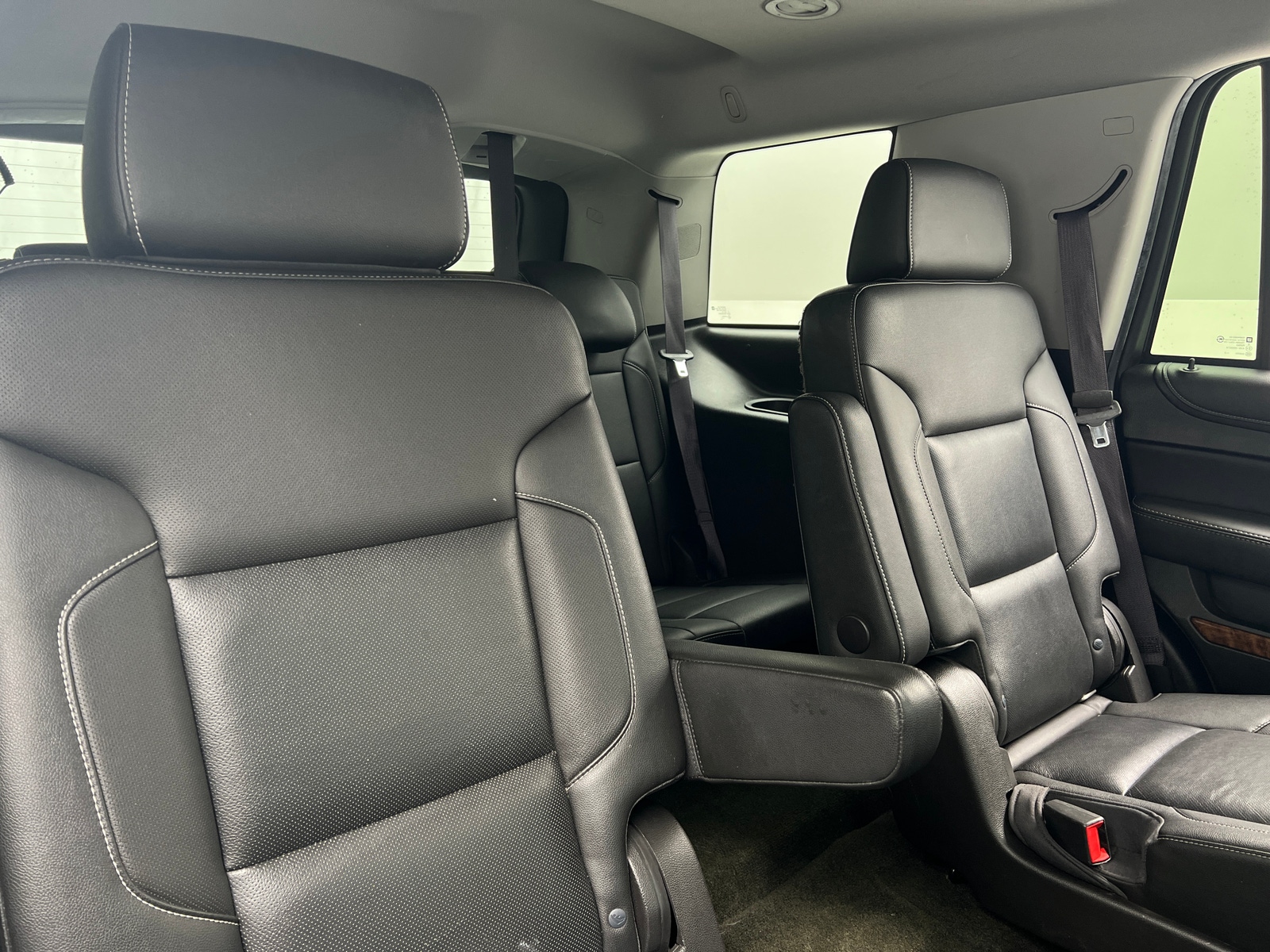 Thumbnail: 2017 Chevrolet Tahoe - 5