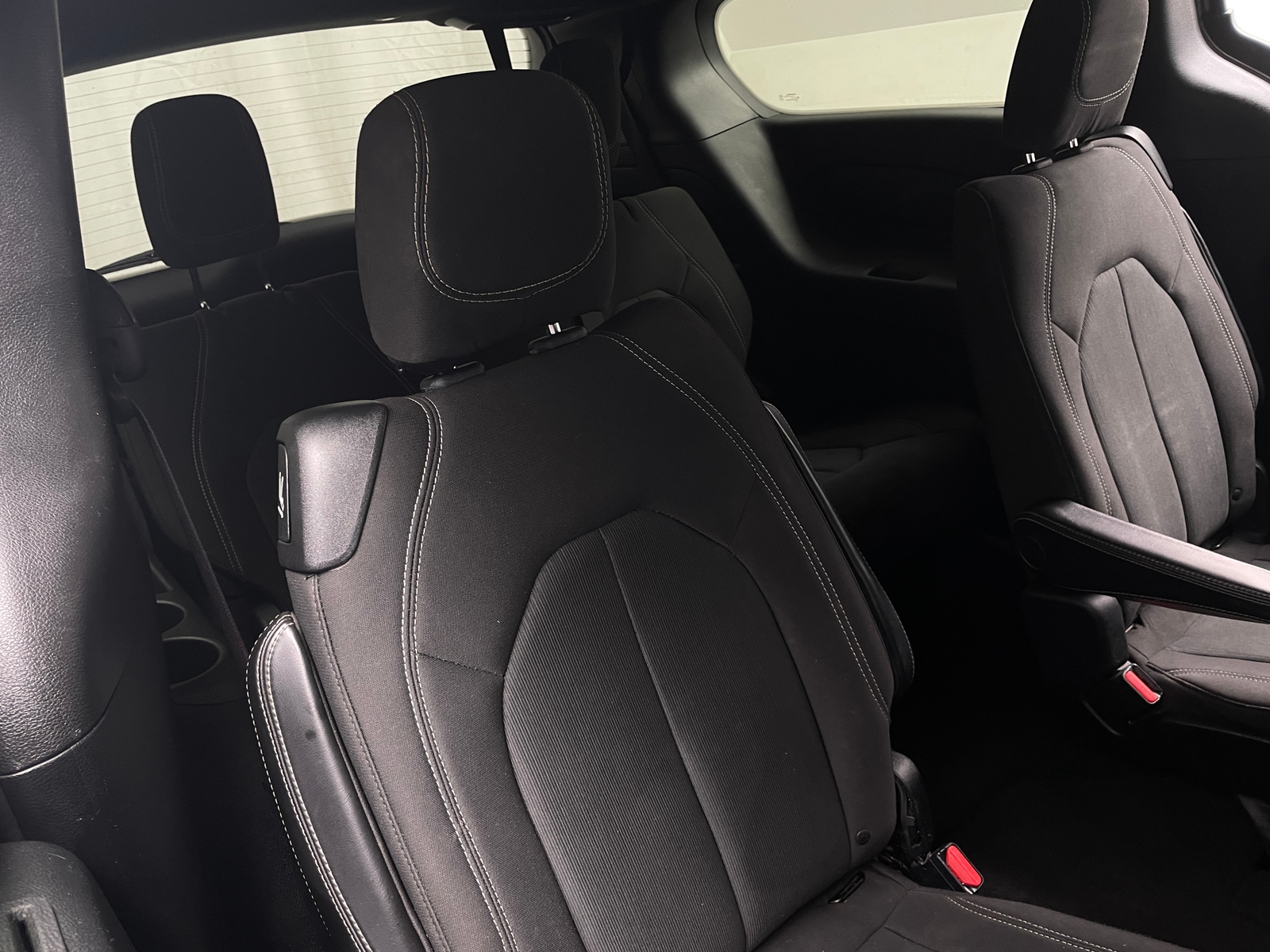 Thumbnail: 2019 Chrysler Pacifica - 6