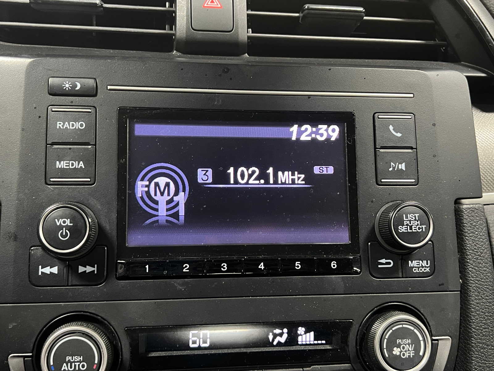 Thumbnail: 2019 Honda Civic - 4