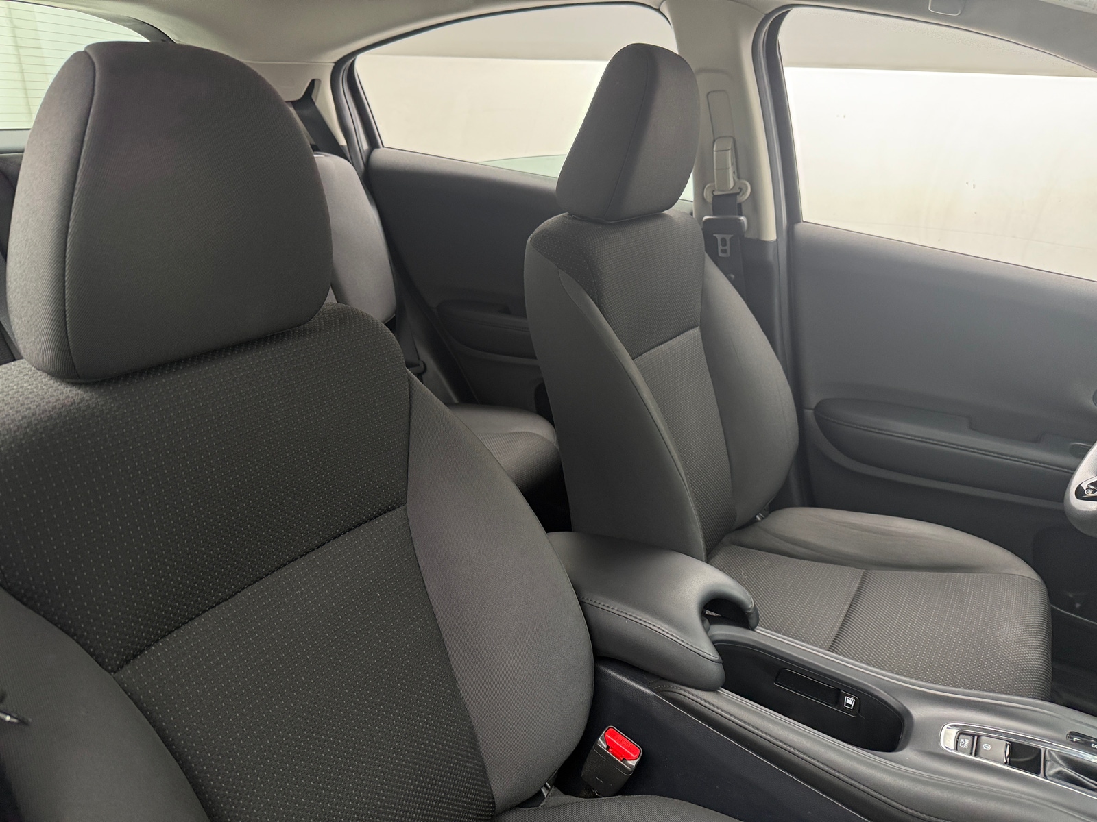 Thumbnail: 2019 Honda HR-V - 2