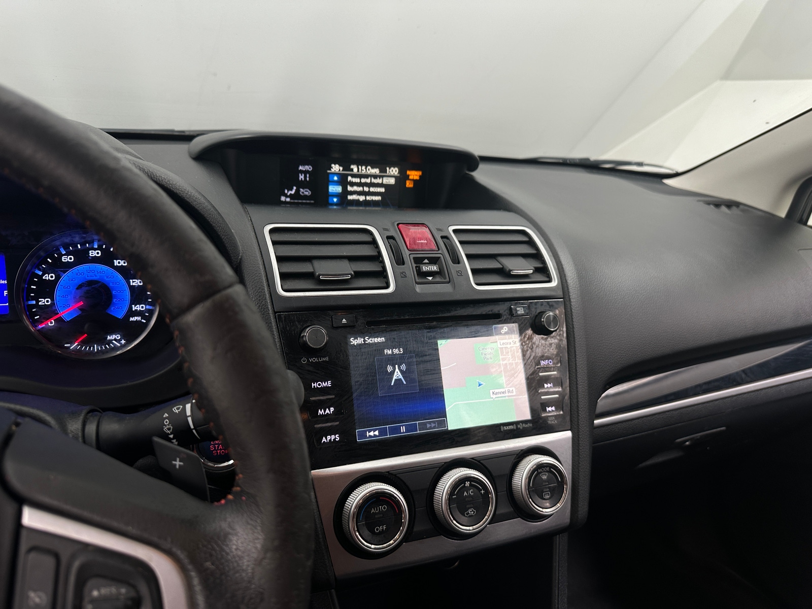 Thumbnail: 2016 Subaru Crosstrek - 3