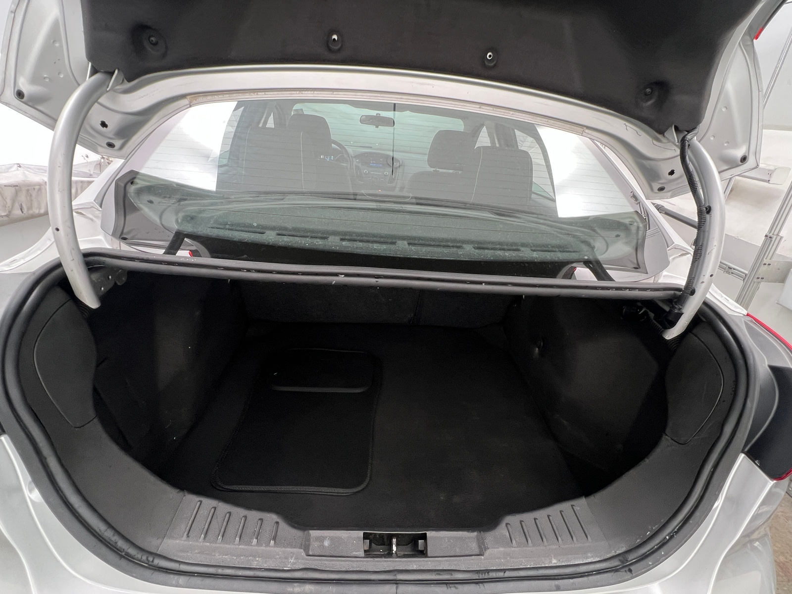 Thumbnail: 2017 Ford Focus - 7